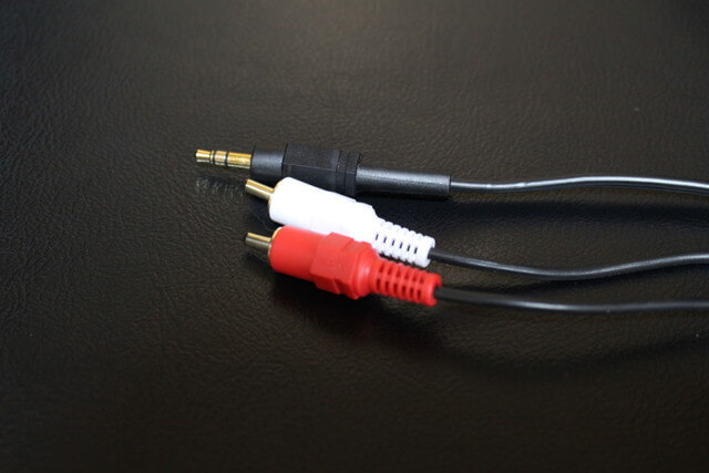 auxcable2